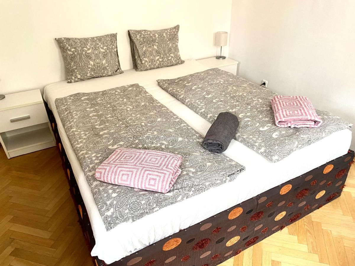 Budapest Heart By Gozsdu Apartment Exterior photo